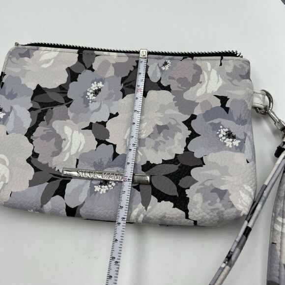 Steve Madden Floral Black & Gray Clutch Wristlet Wallet 2 Zip Pockets - Picture 8 of 9